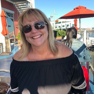 Meet your Posher, Glenna